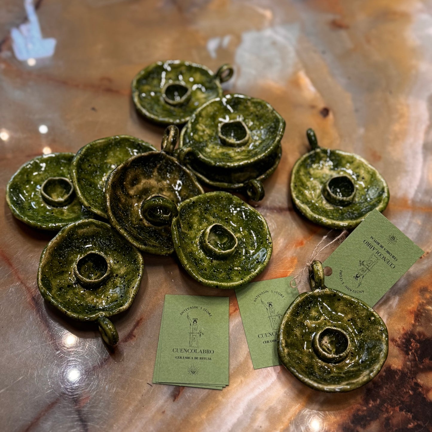 Cuencolabro verde: Musgo de bosque mediterráneo