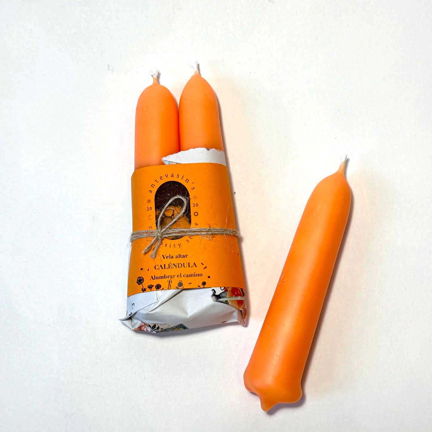 Vela ritual naranja CALENDULA (Alumbrar el camino) 40gr x 13cm