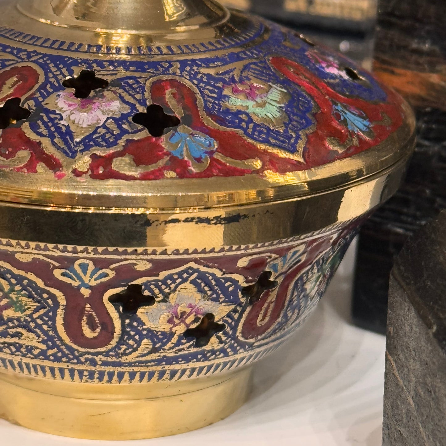 Inciensario de latón grande