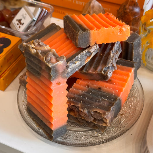 Jabón artesano canela y naranja (Exfoliate)