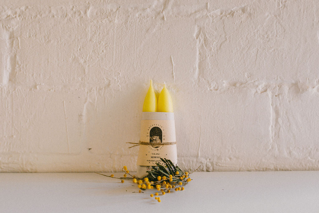 Vela ritual amarilla MIMOSA 40gr x 13cm (felicidad y alegría)