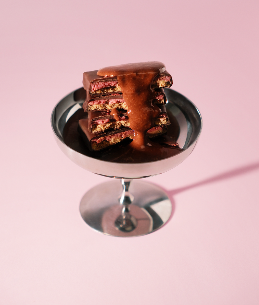 Bombones de doble capa con crema de frutos secos - Frambuesa y pistachos