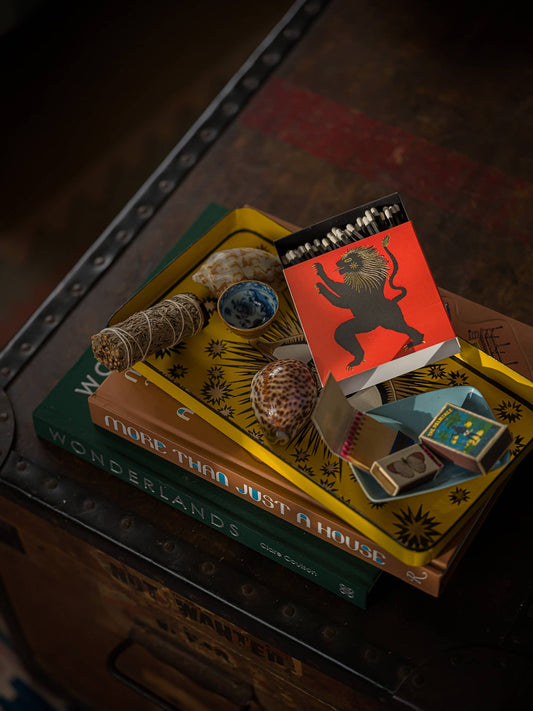 Leon ritual empoderamiento | luxury matches Archivist